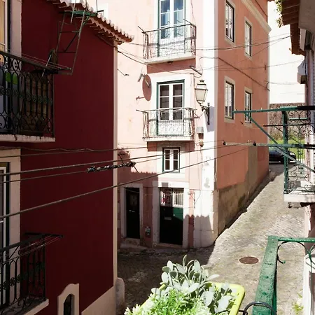 Alfama Panteao 4 Guests Lisbon