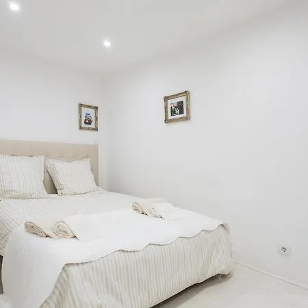 Alfama Panteao 4 Guests * Лиссабон